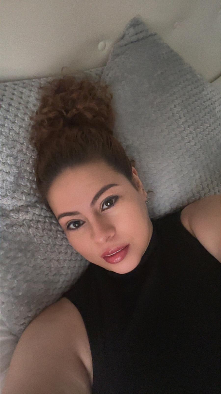 632992394 | ISABEL | Chica