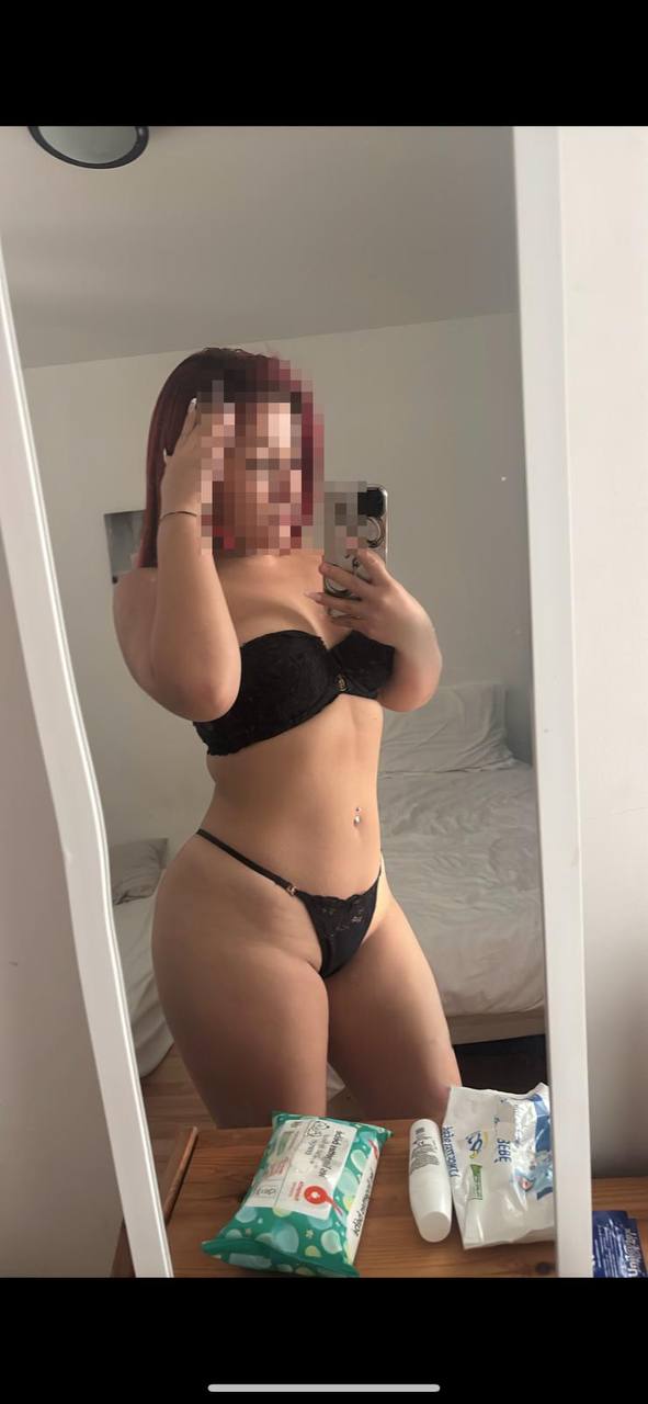 613746928 | ALEXANDRA | Chica