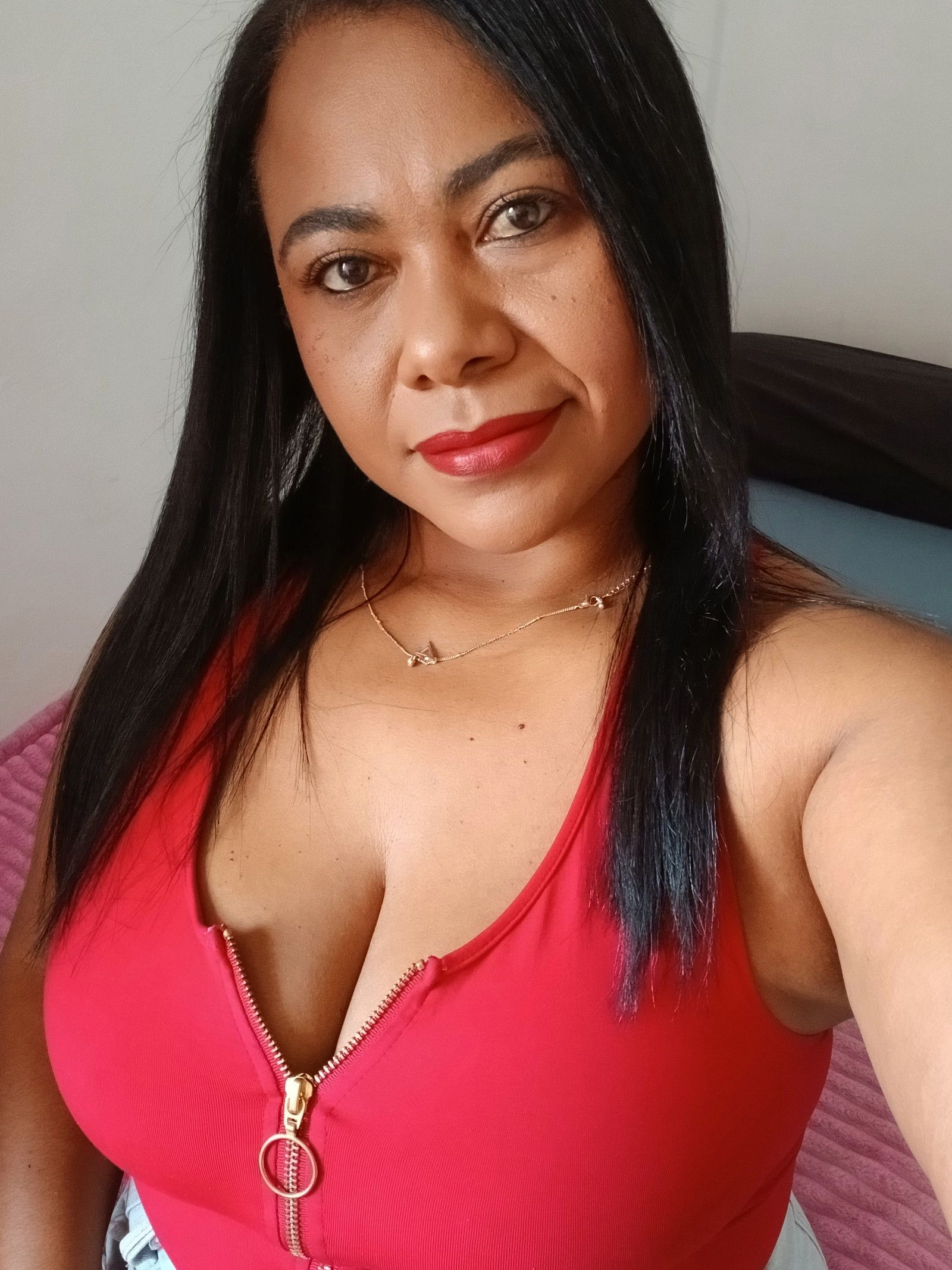 602429566 | ANYELA | Chica