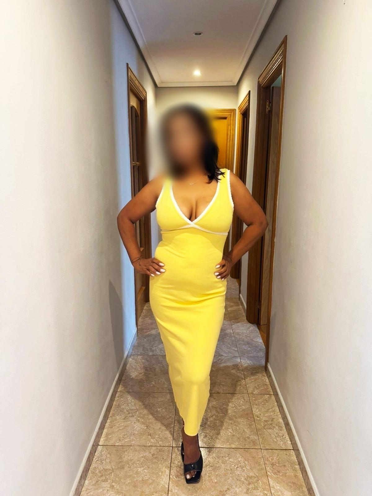645280810 | ALAYA | Chica