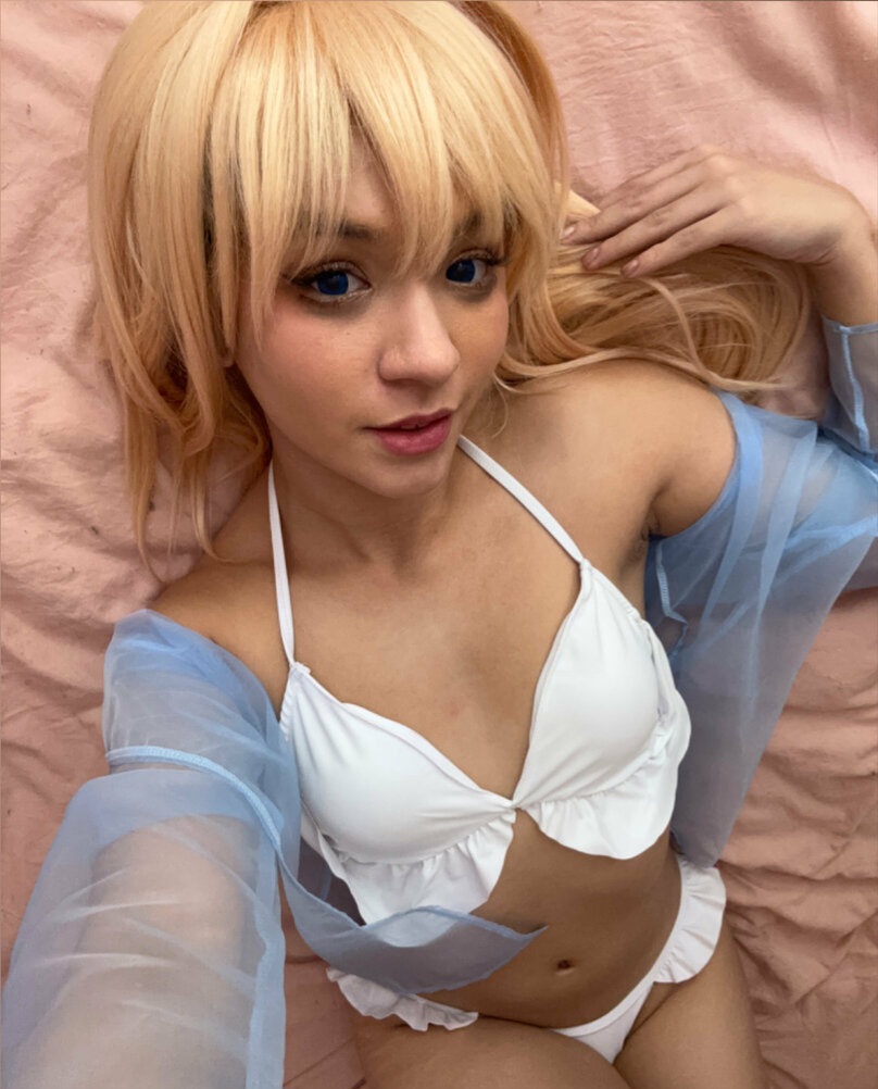 722304429 | CARMEN | Chica