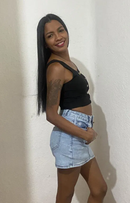 603206112 | KAREN | Chica