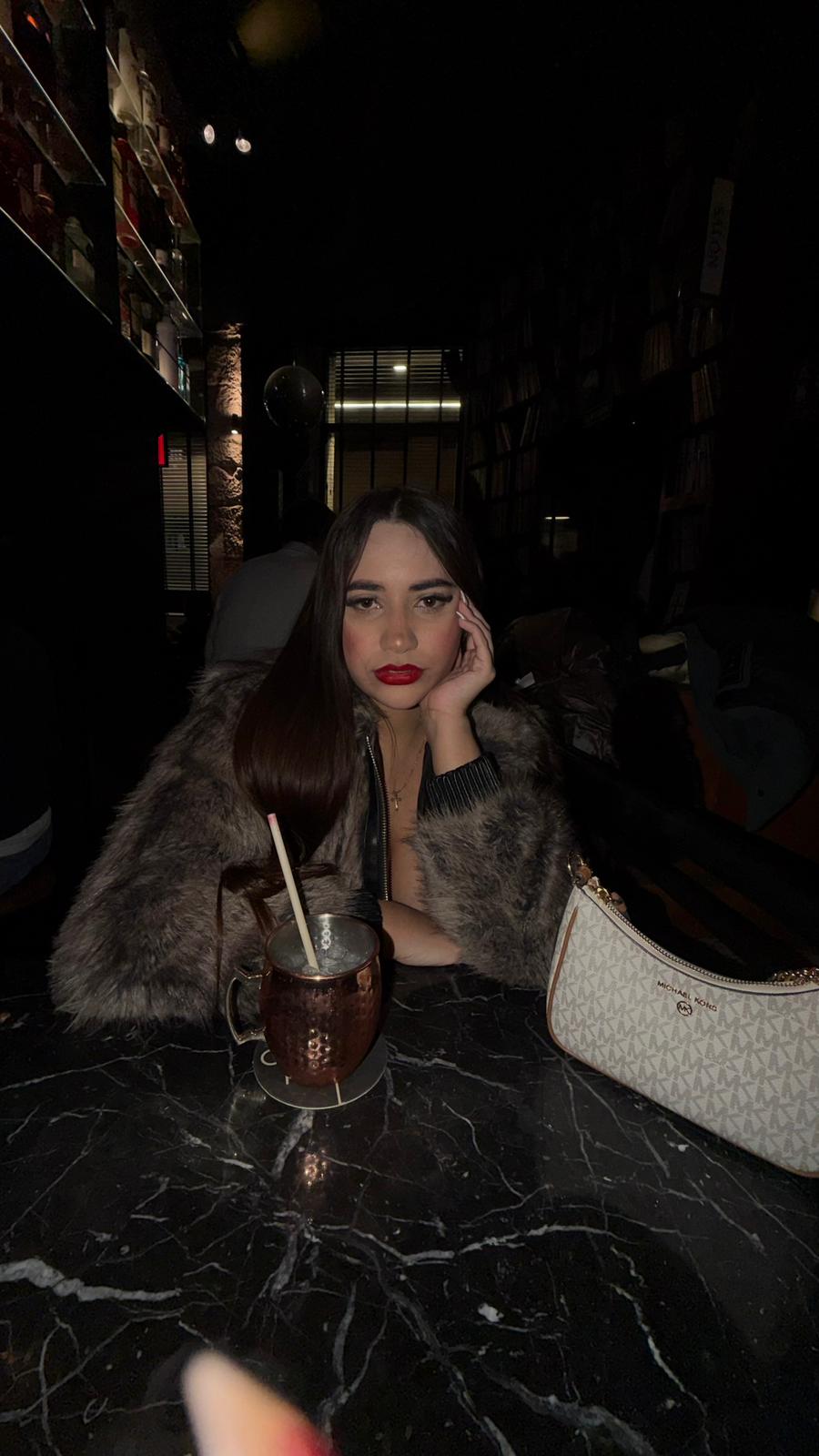 641877976 | KATALINA | Chica