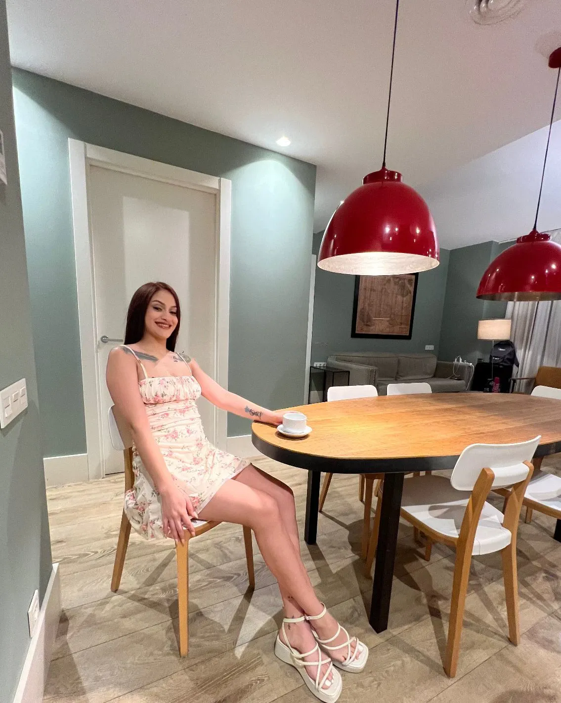 627182315 | LUNA | Chica