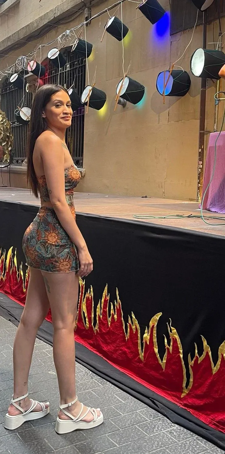 627182315 | LUNA | Chica