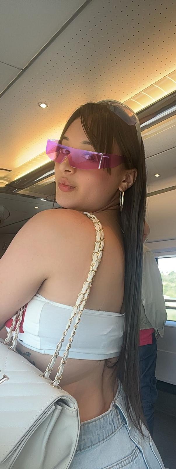 614898272 | MARIANA | Chica