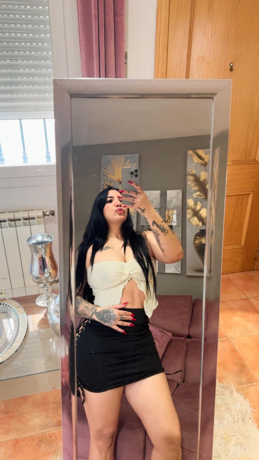 666895891 | SARA | Chica