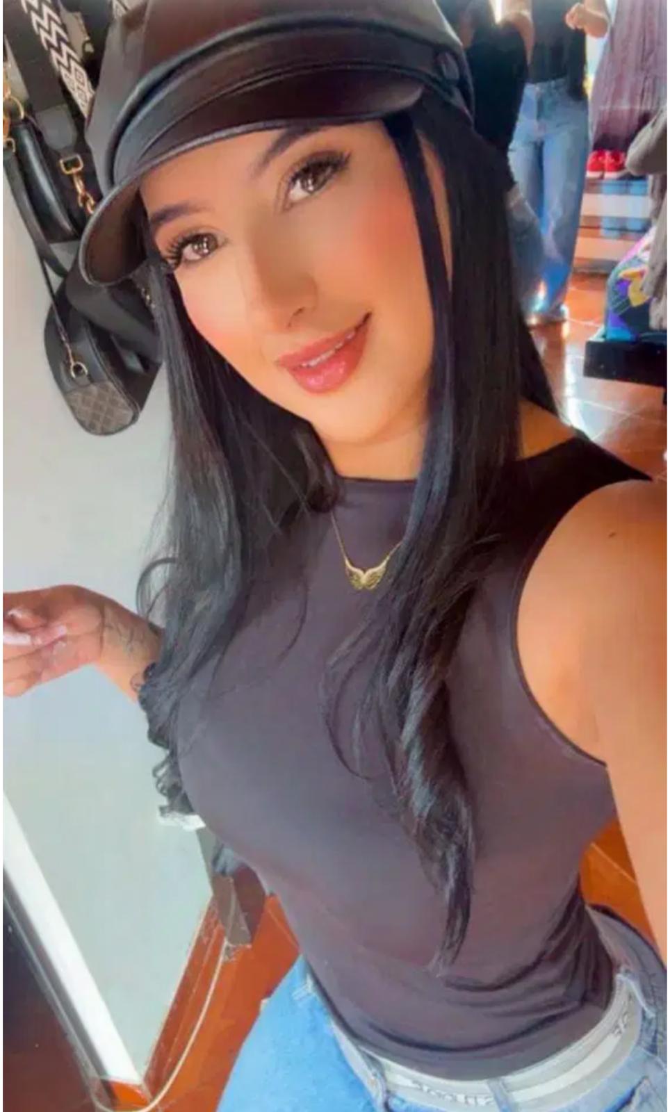 631923508 | PAULA | Chica