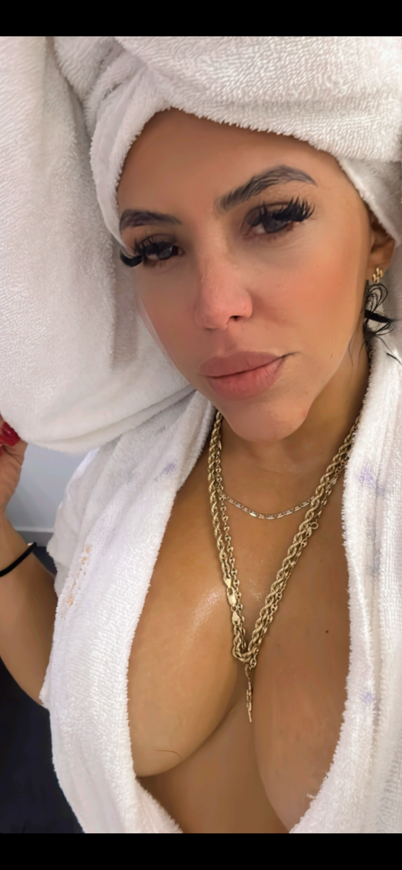 666314390 | SAMANTHA | Chica