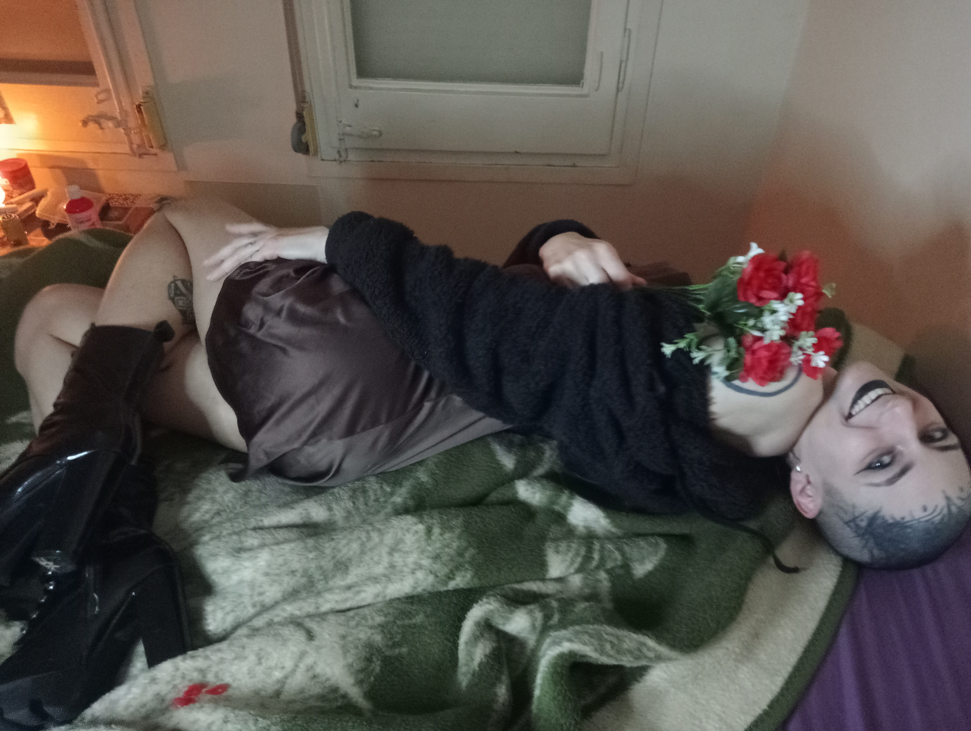 644441551 | ANDREADARK | Chica