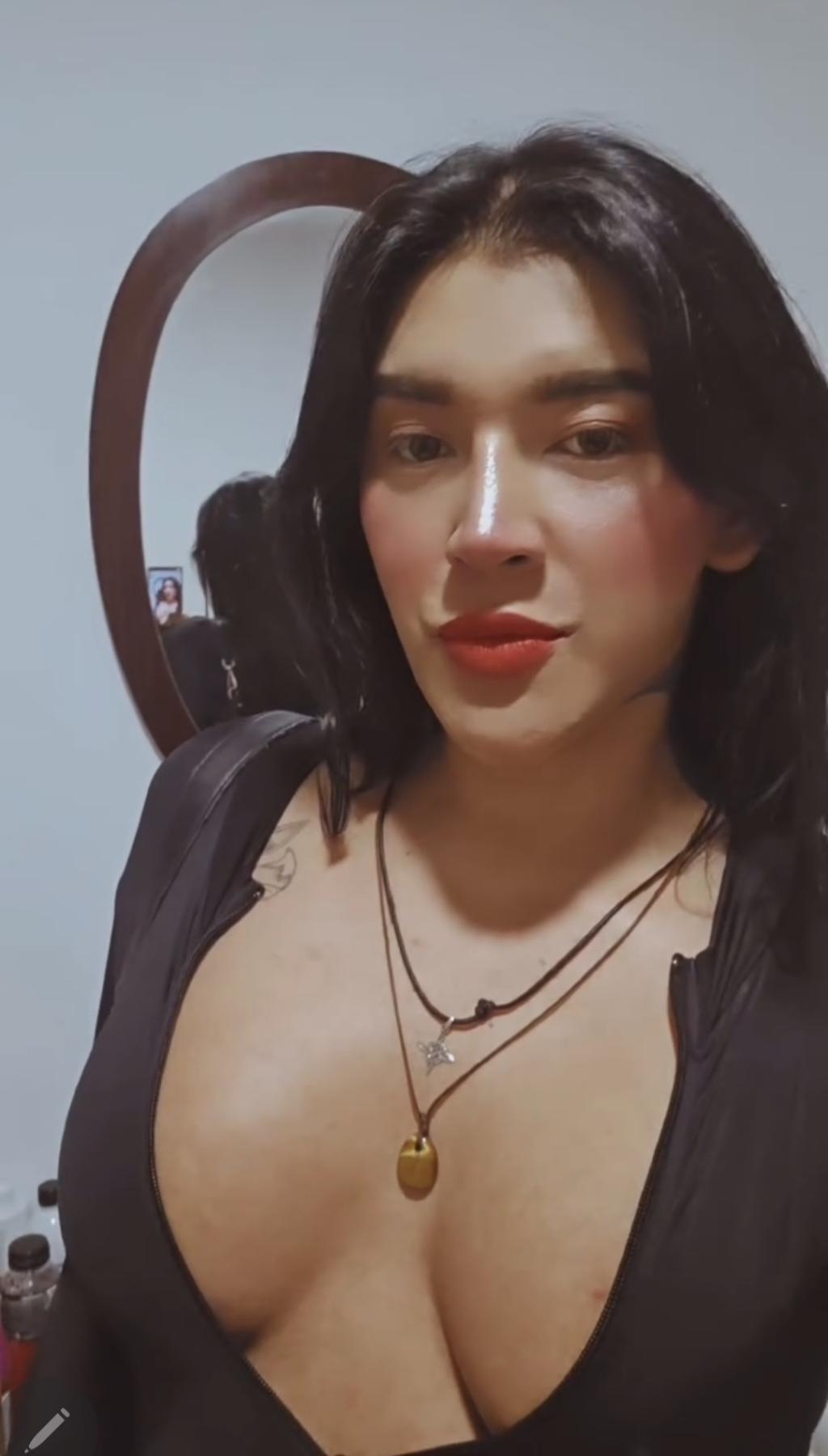 Puta Trans en San Sebastián - 674661759