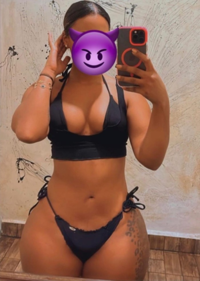 624632063 | FANI | Chica