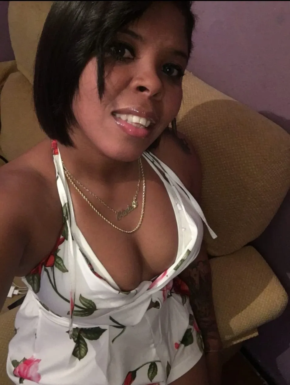 644132064 | RIHANNA | Chica