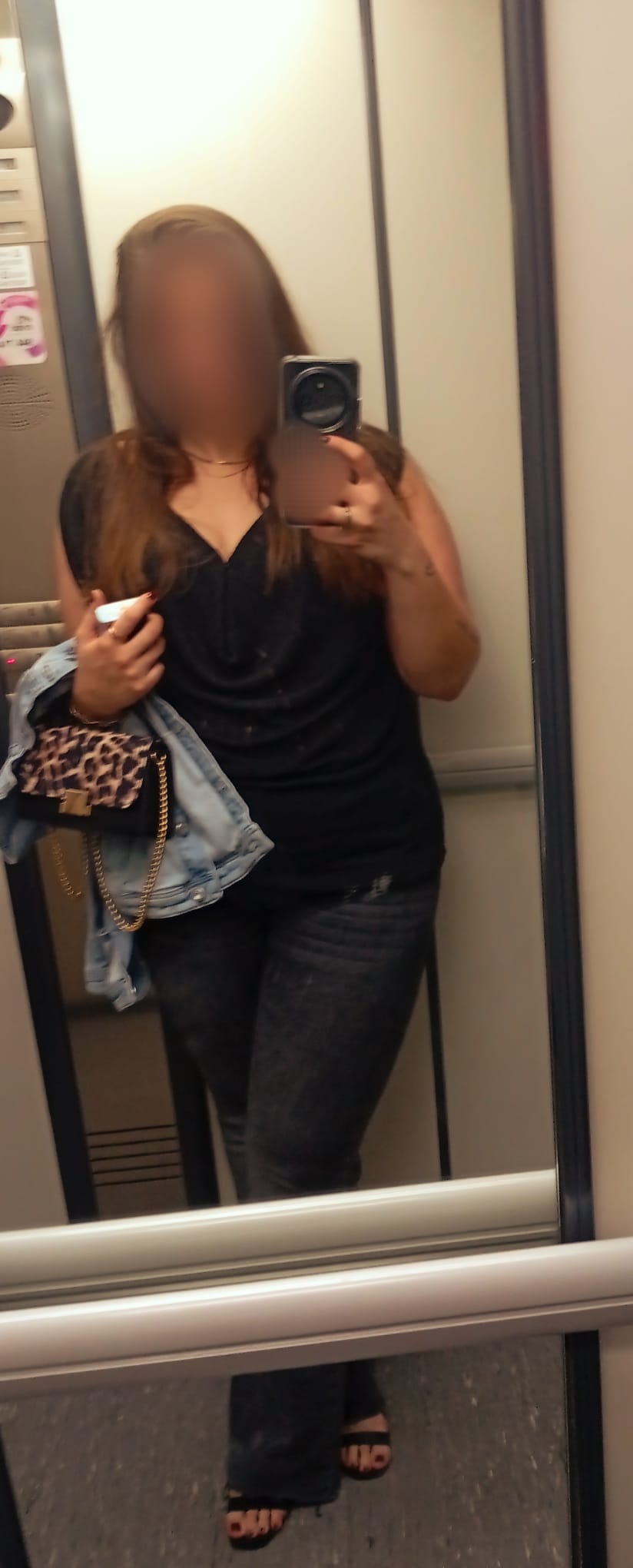 613253859 | BEA | Chica