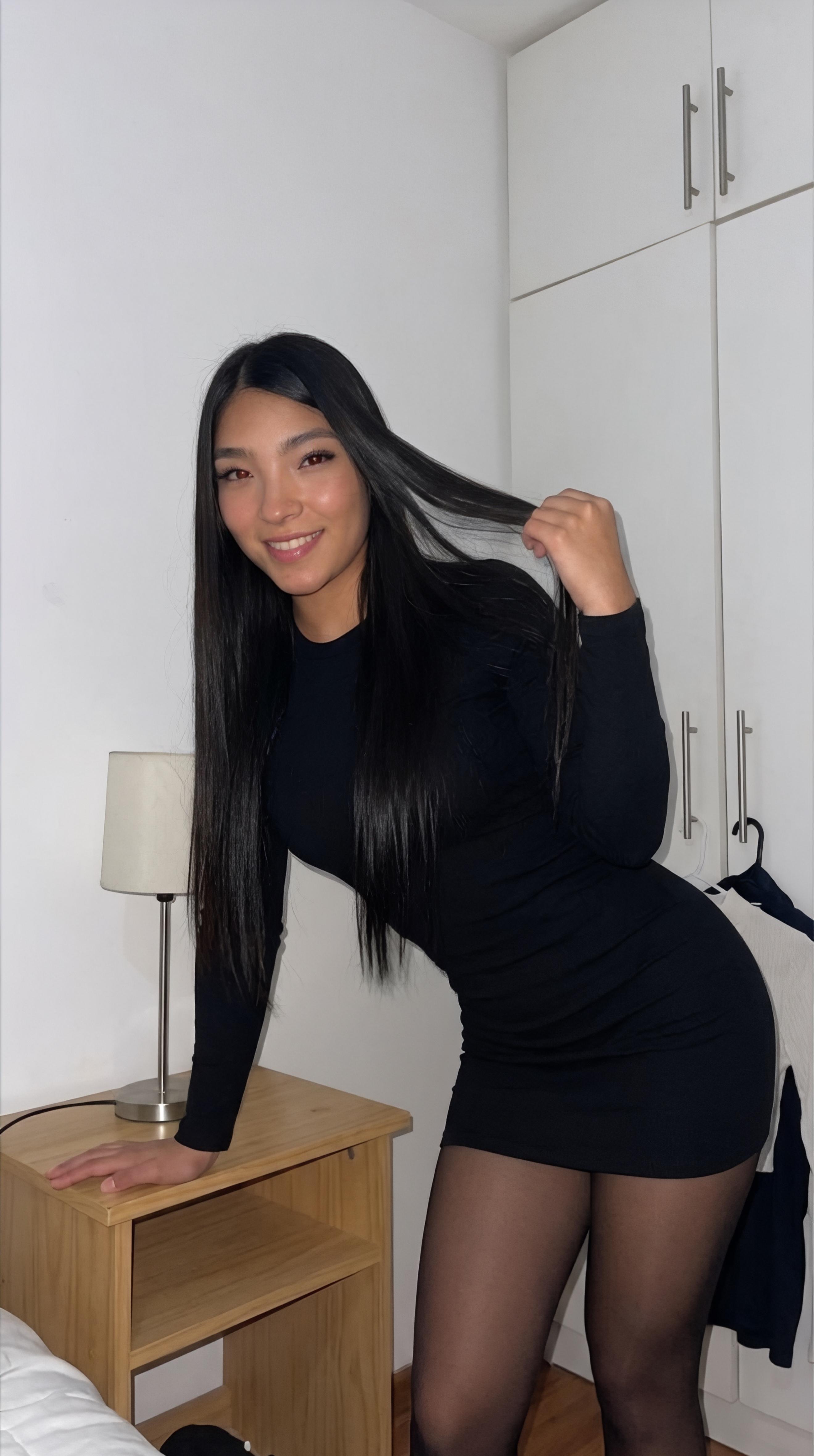 674971087 | VERÓNICA | Chica