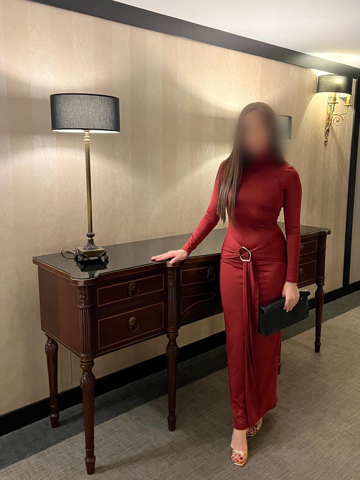 651029774 | SARA | Chica