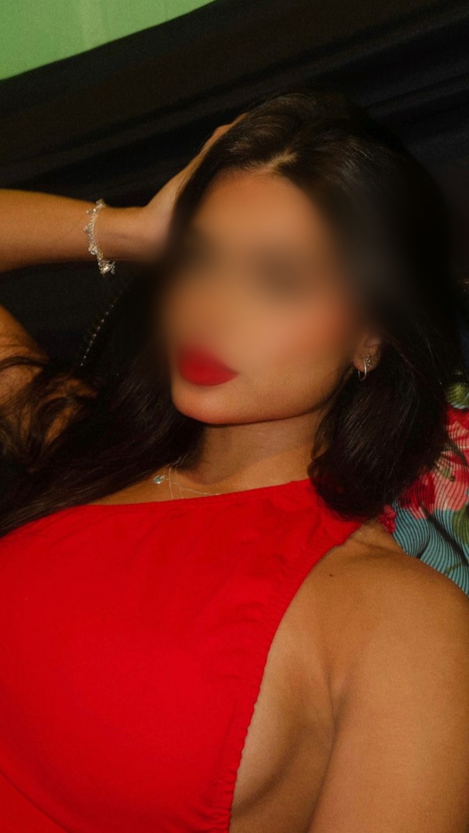 613919080 | ESTEFI | Chica