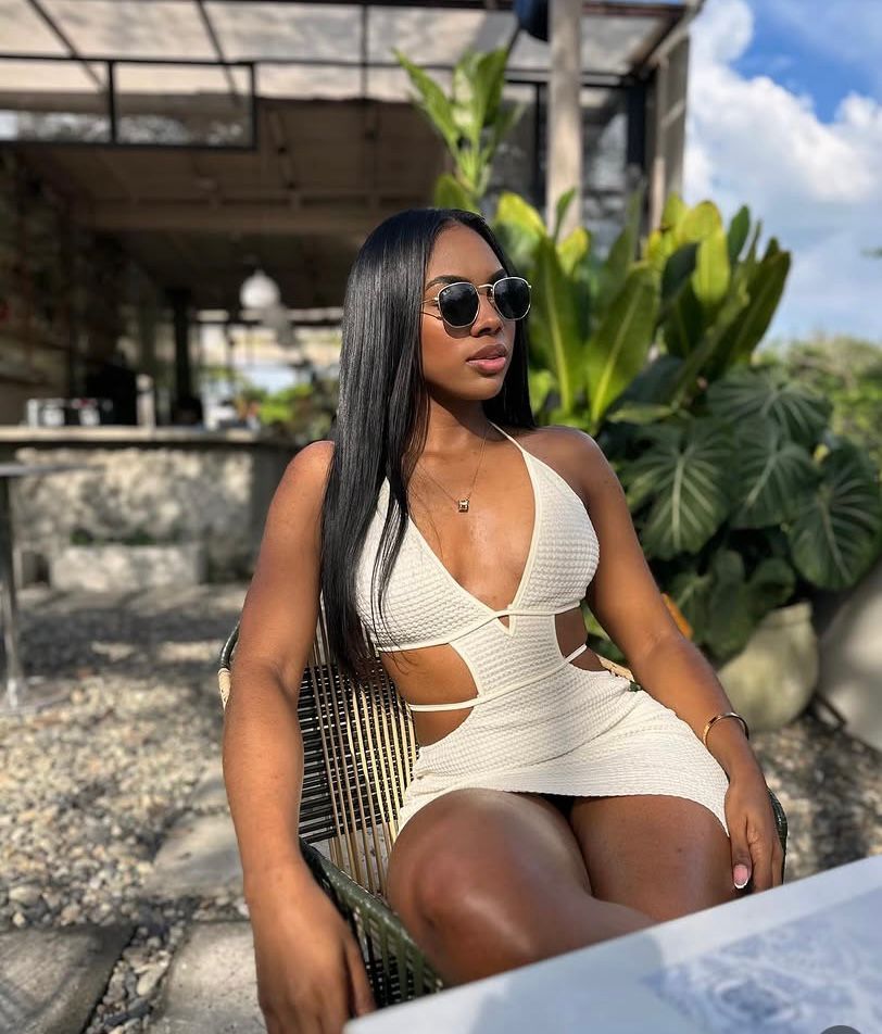 602728494 | CAMILA | Chica