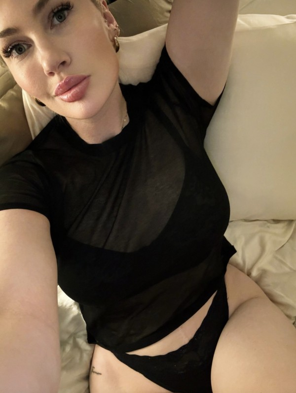642523766 | SARA | Chica