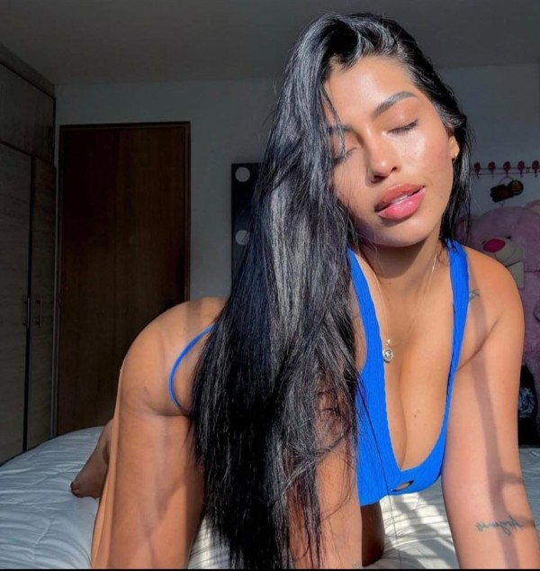 612486784 | SOFIA | Chica