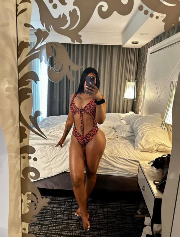 612486784 | SOFIA | Chica