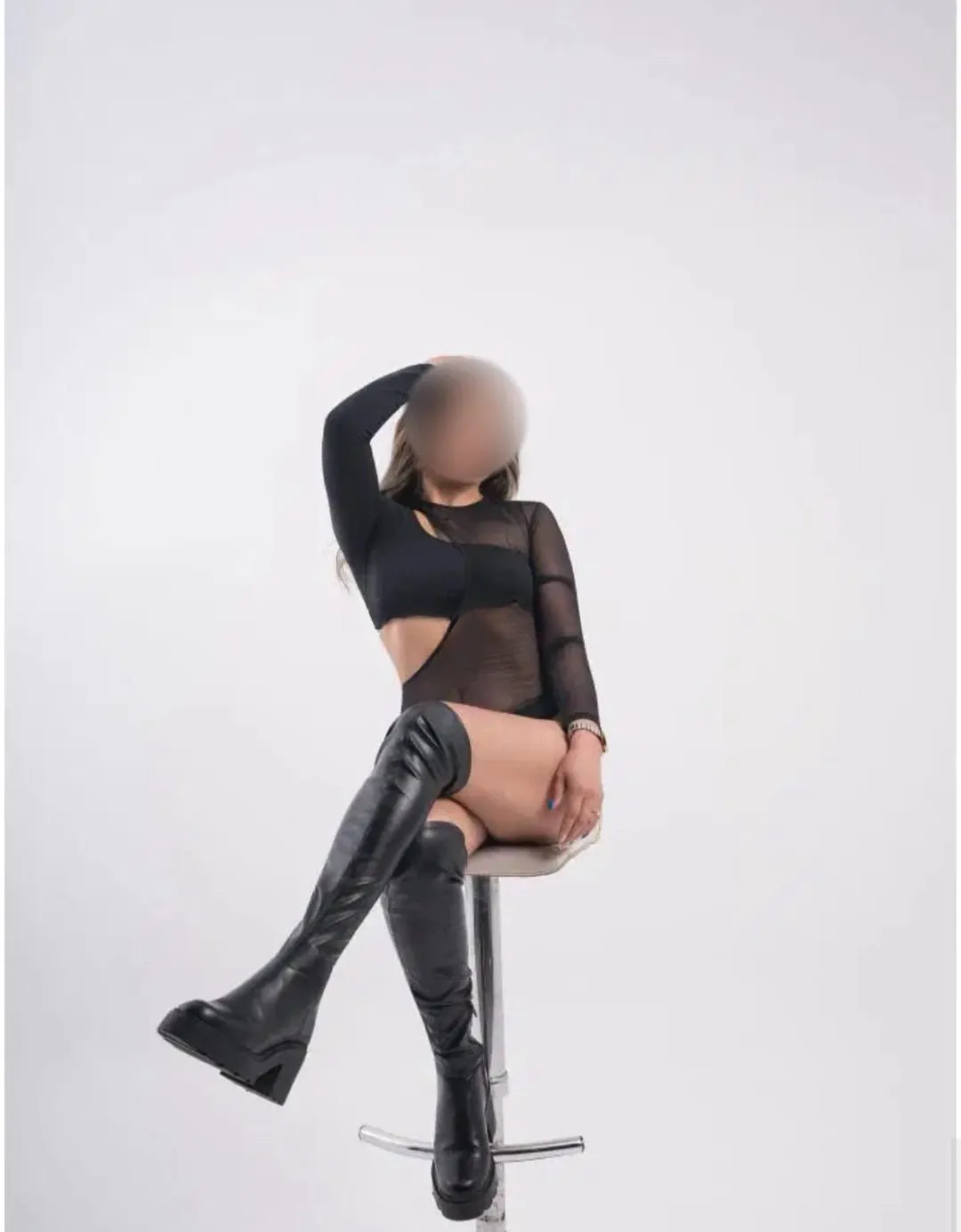 643863254 | DIANA | Chica