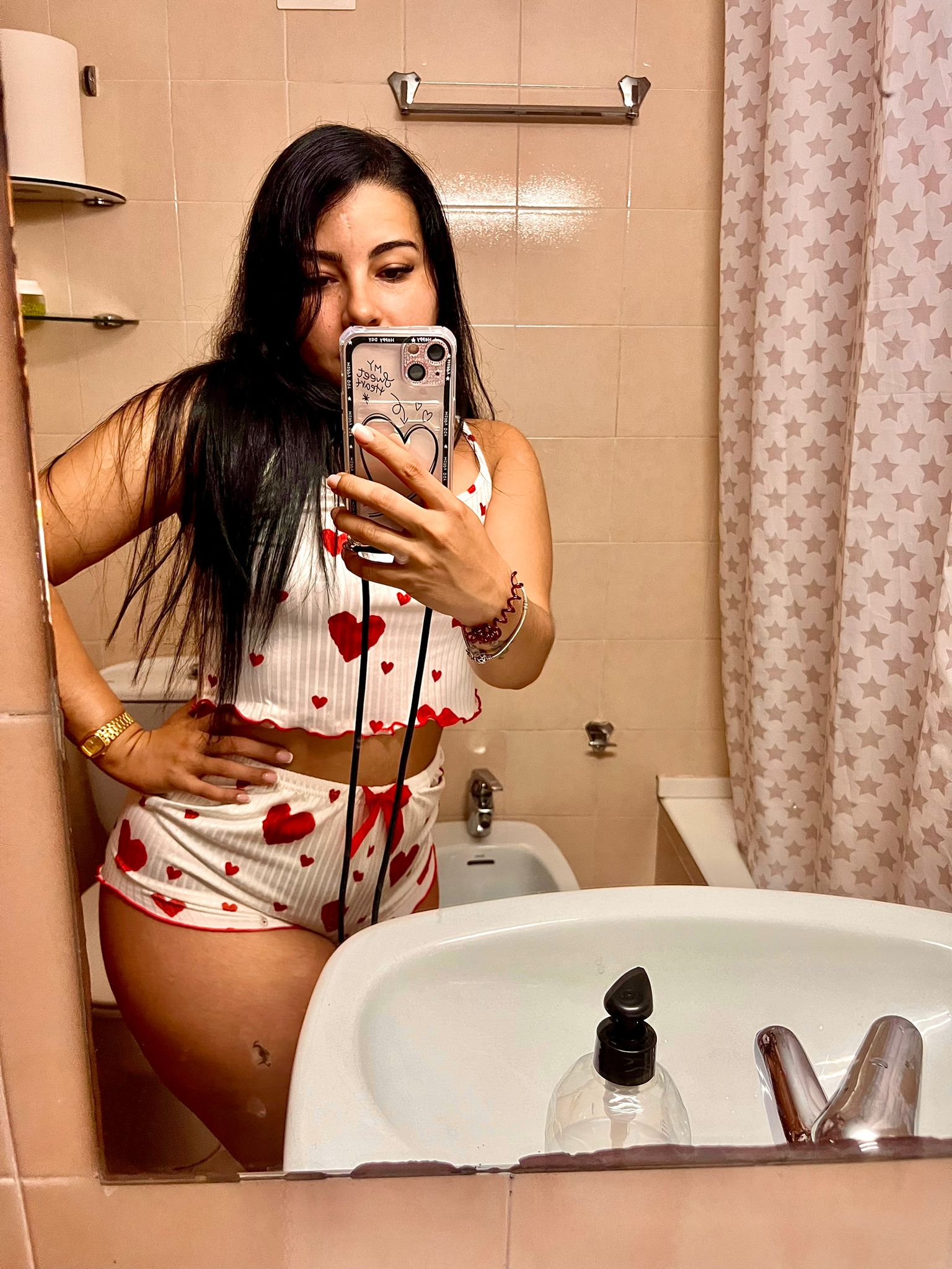654967354 | GABY | Chica