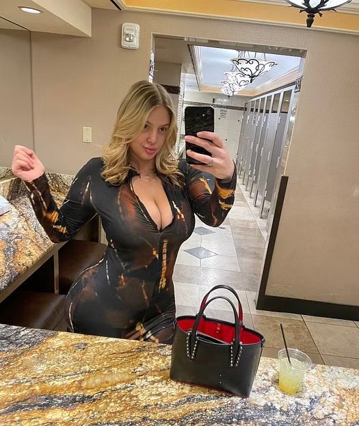 637020678 | JENIFER | Chica