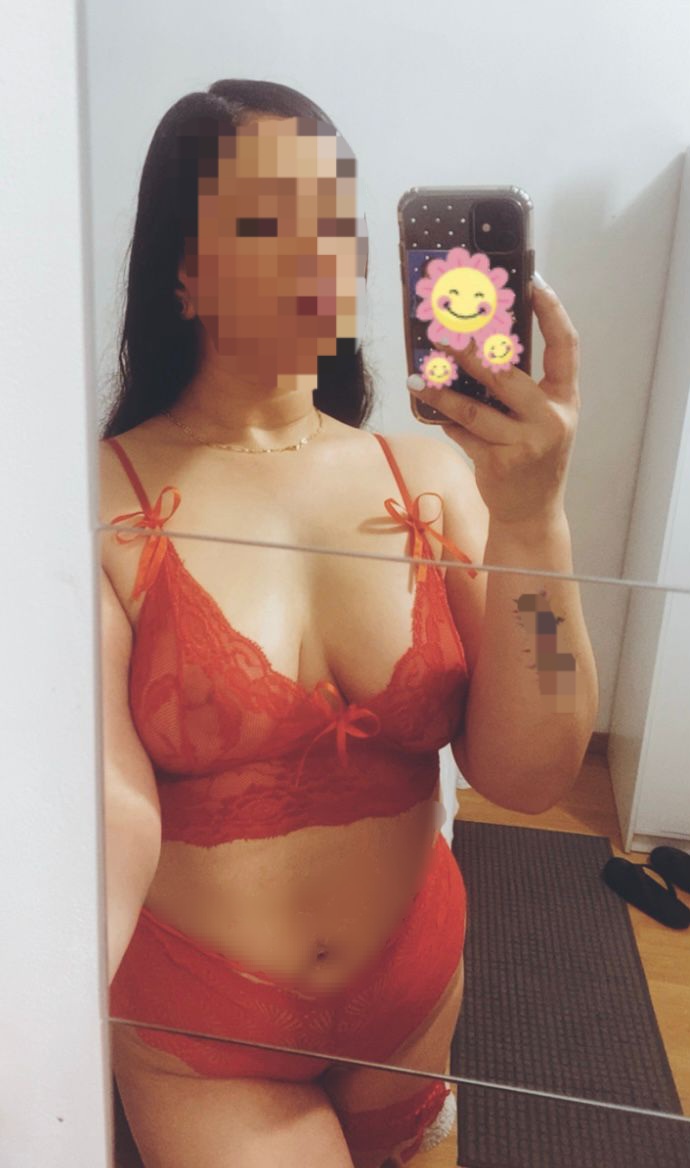 678717275 | ALISSON | Chica