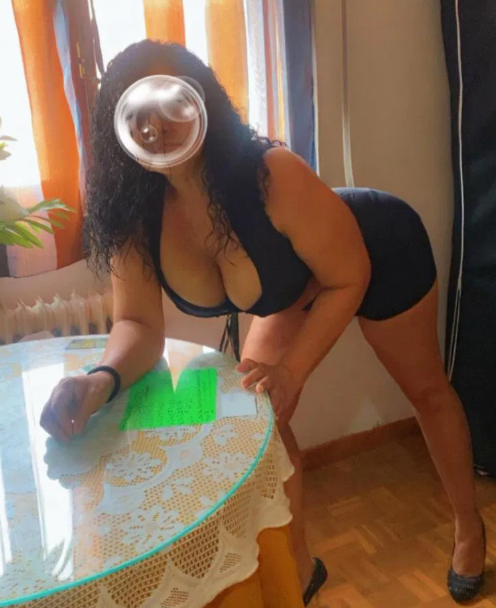 604366792 | LUNA | Chica