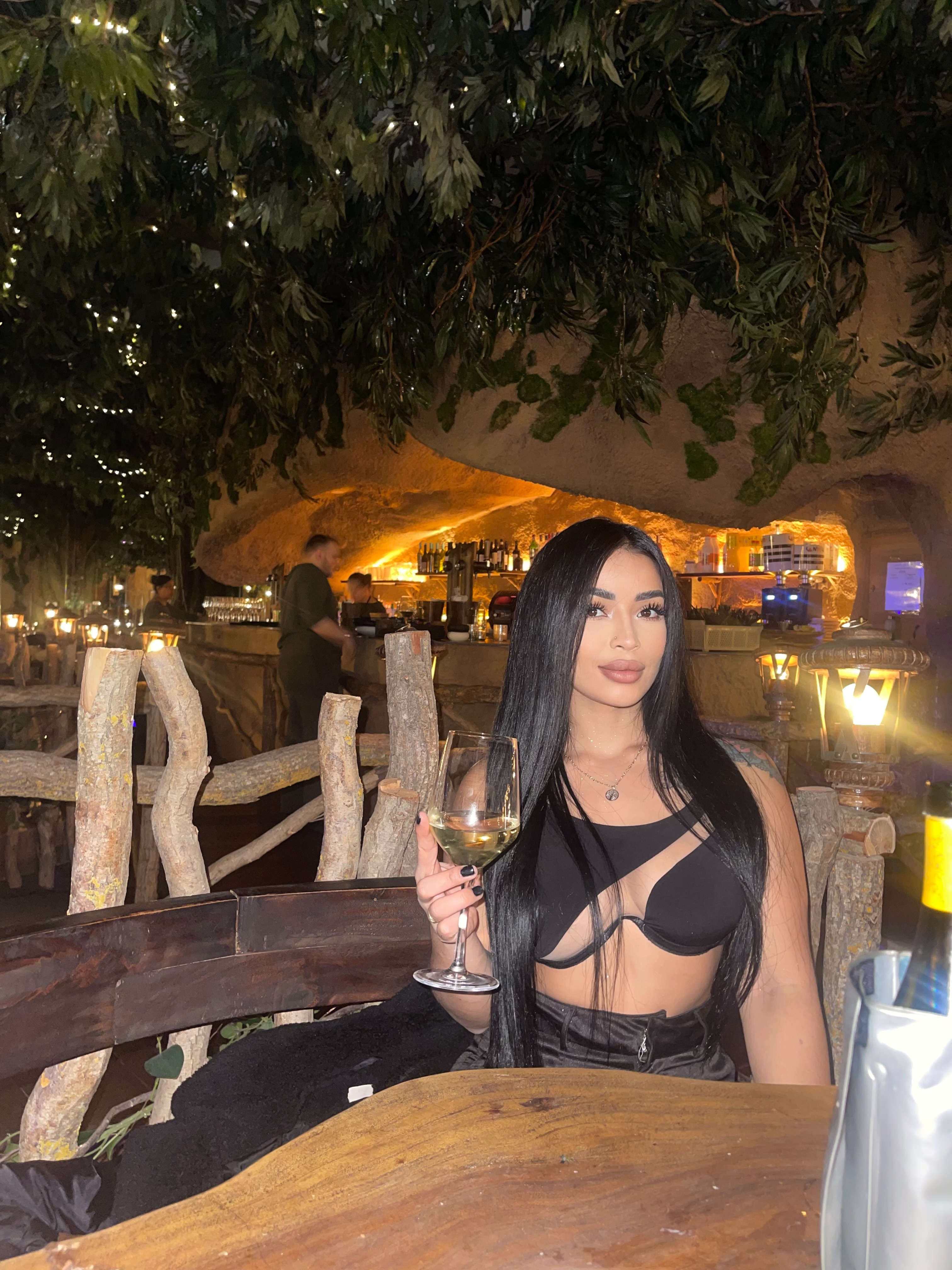 610167262 | CELESTE | Chica