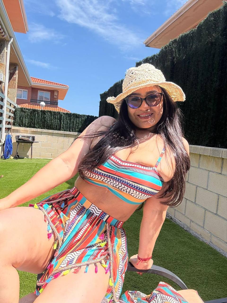 611307131 | SOFIA | Chica