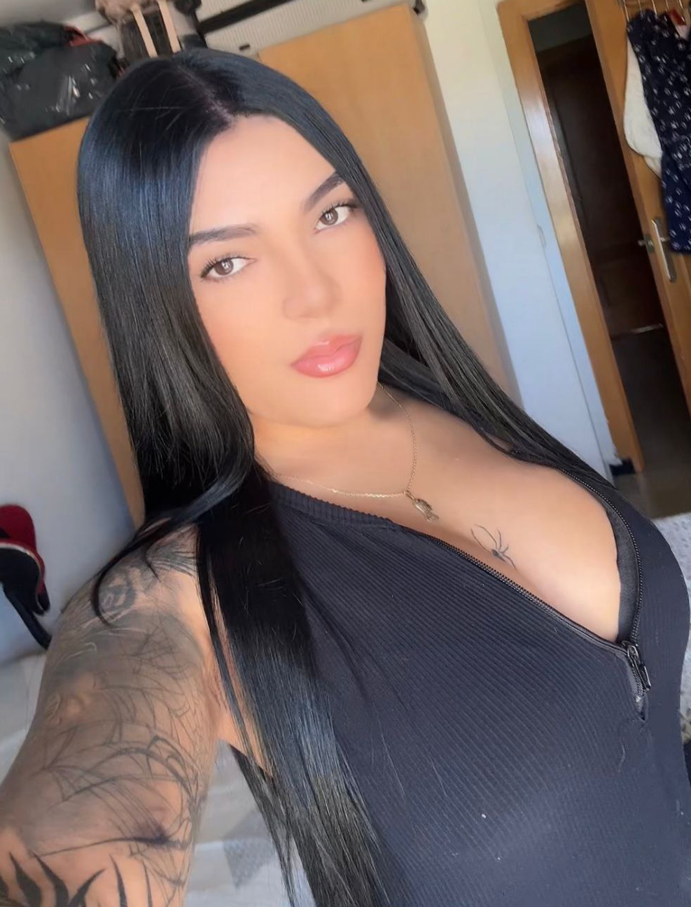 602478192 | ARIEL | Chica