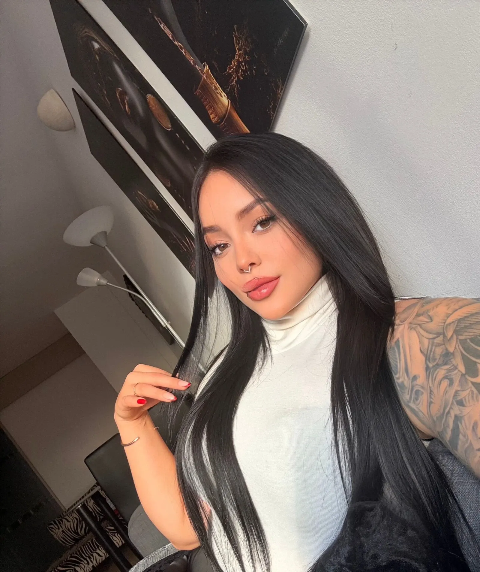 675794226 | SALOME | Chica