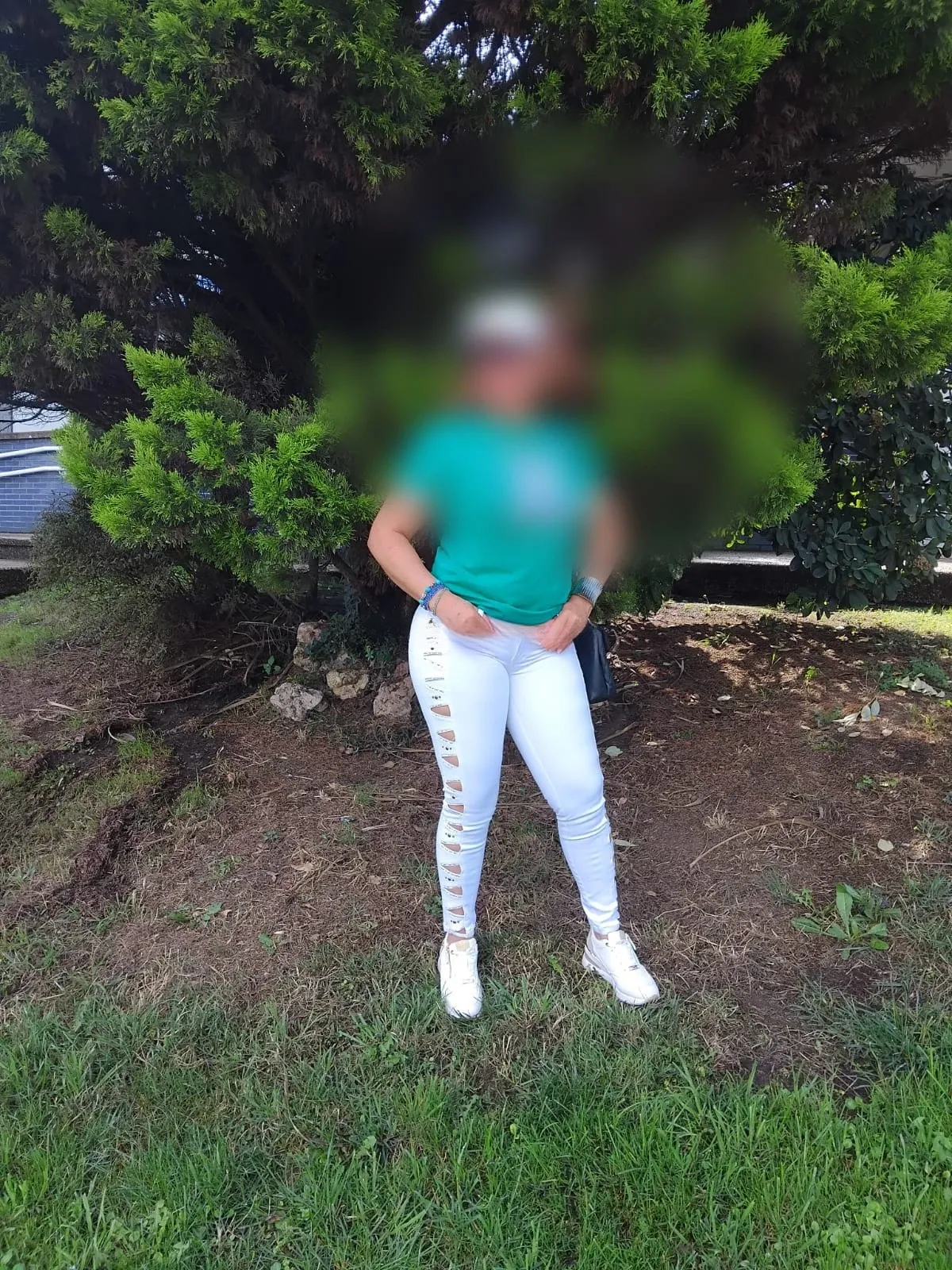 642043975 | CRISTAL | Chica