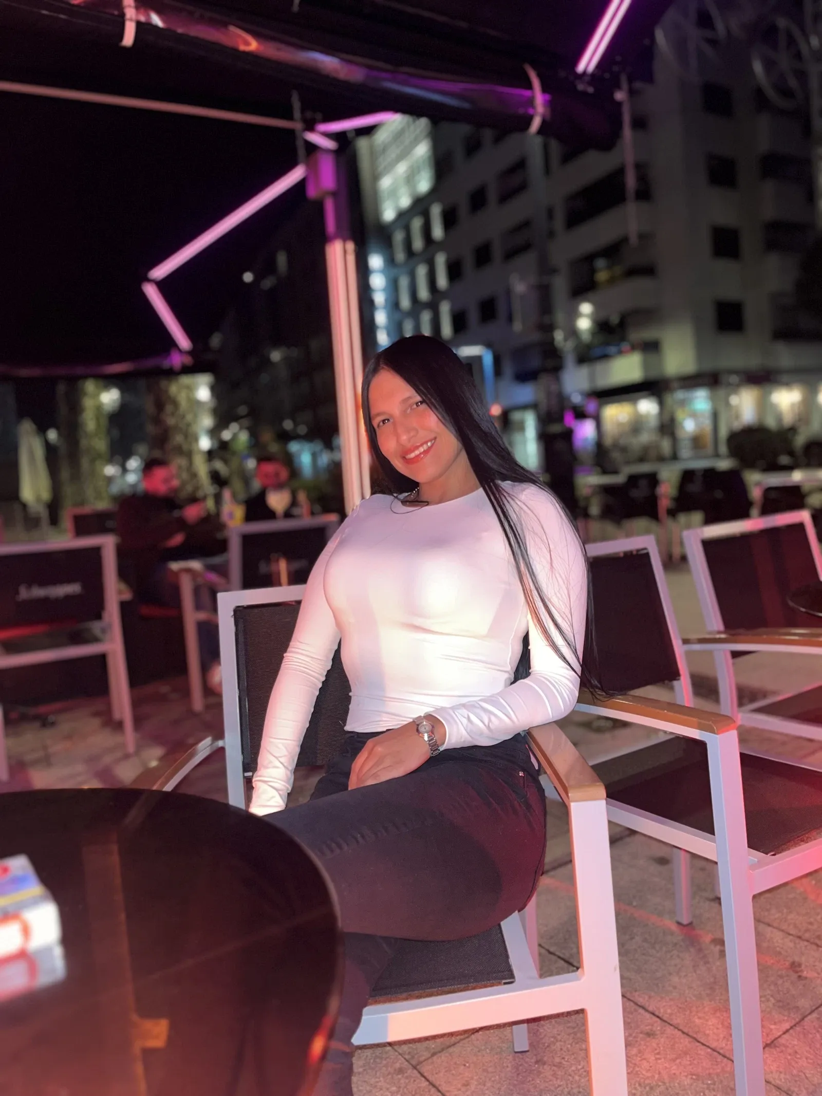 613362599 | VALERIA | Chica