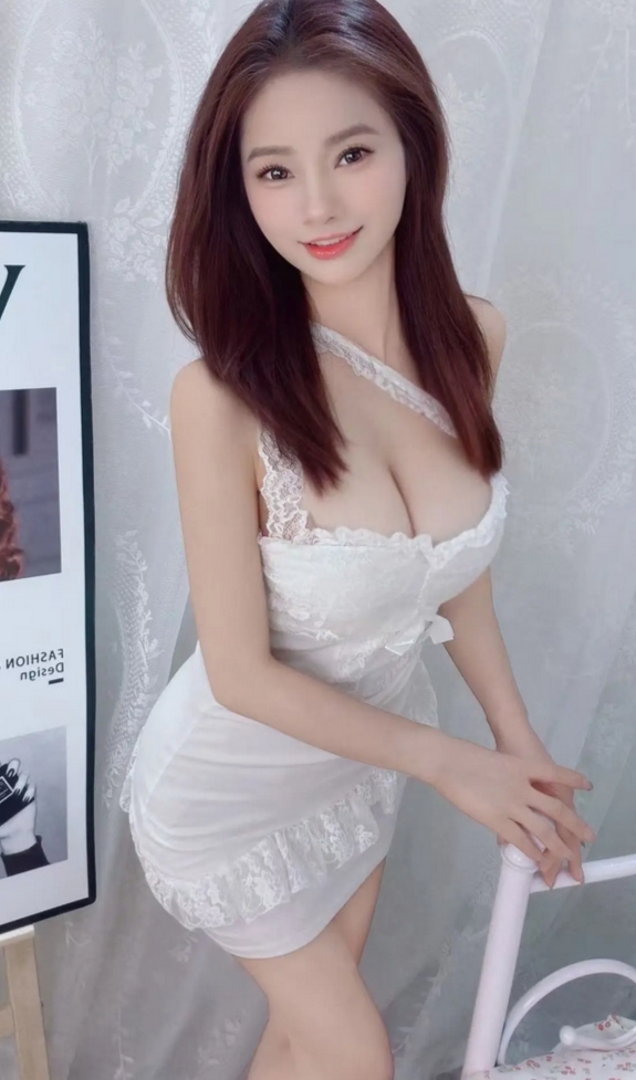 627089855 | SASA | Chica