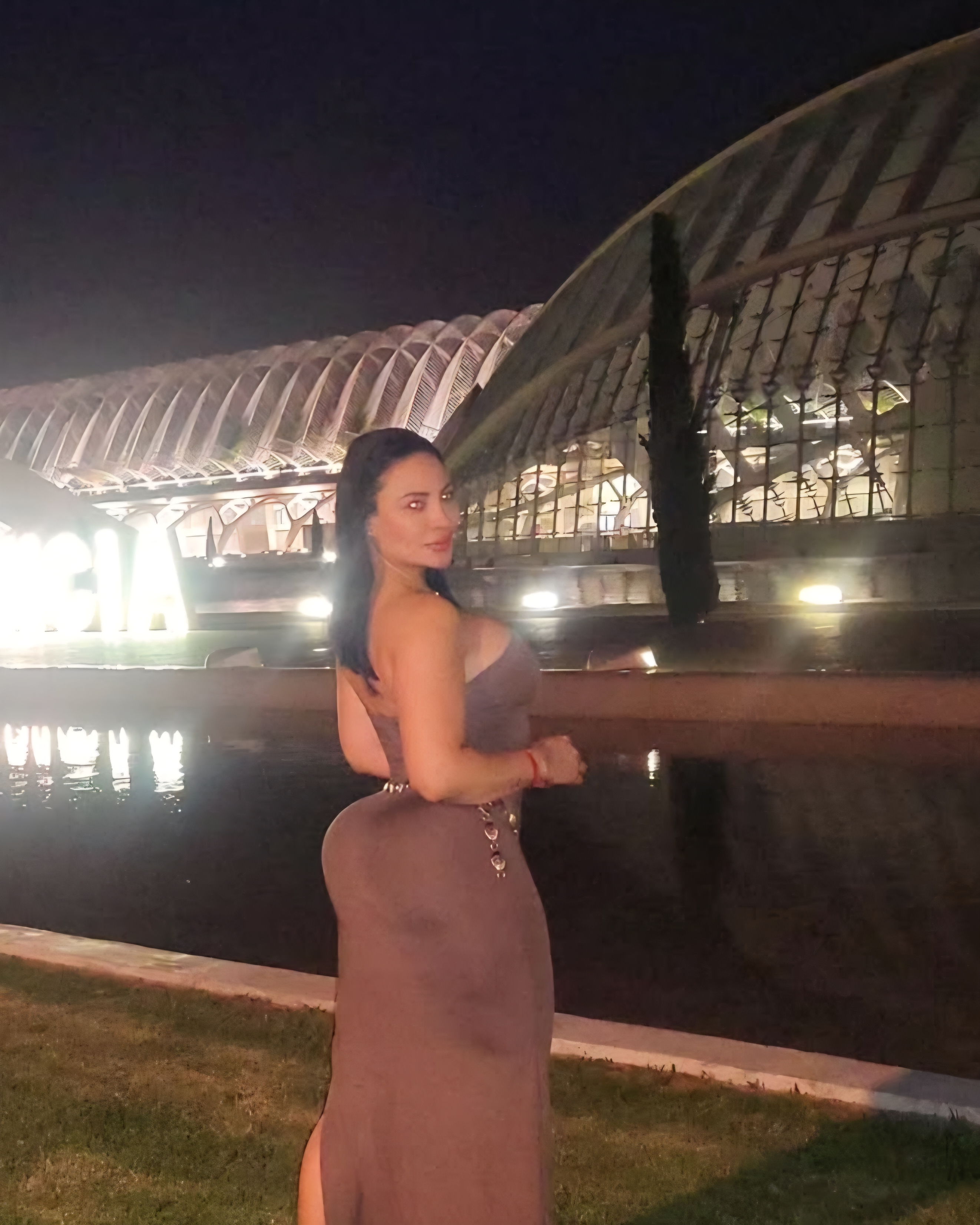 674810105 | NICOLE | Chica