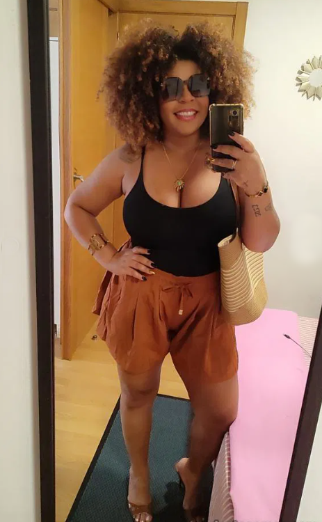 602192800 | MELL | Chica