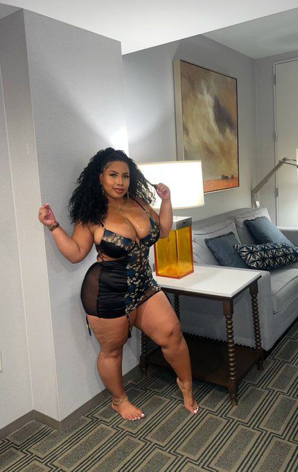 690618215 | 690618075WATSAP | Chica