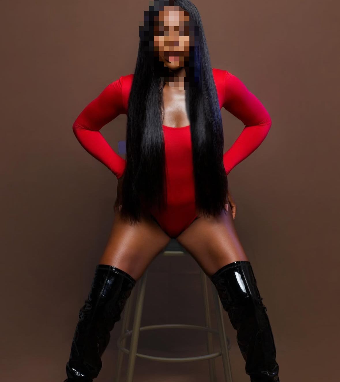 624279586 | MICHELL | Chica