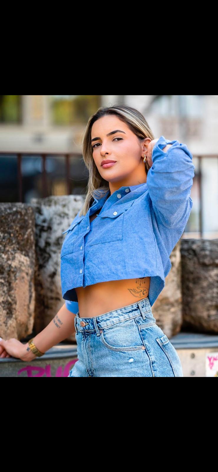 667989316 | SARA | Chica