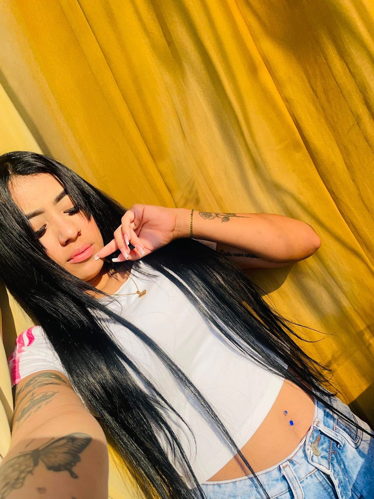 604267002 | ABRIL | Chica