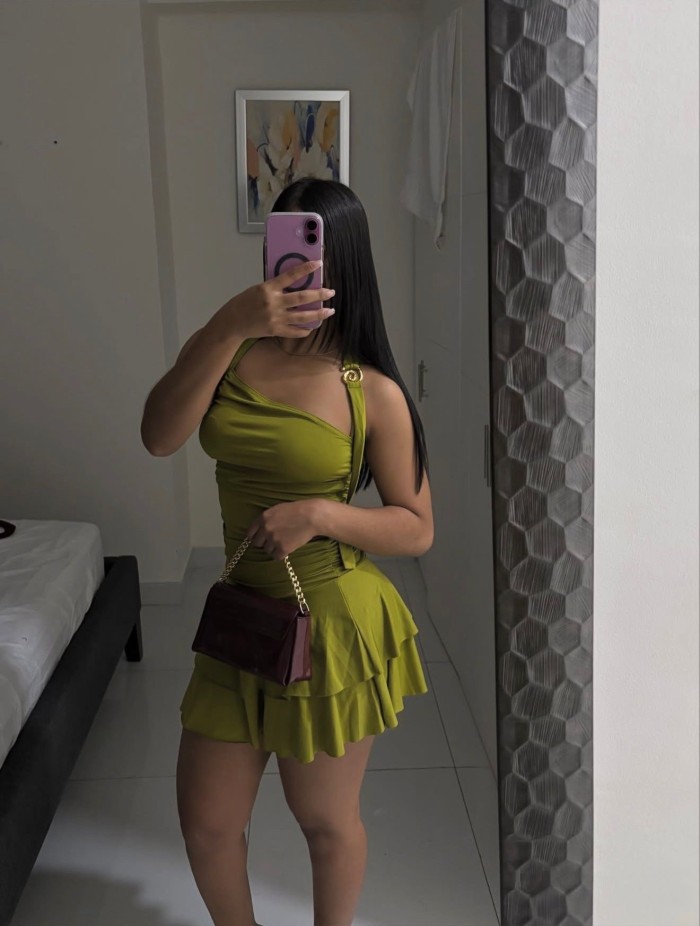 663435527 | ELSA | Chica