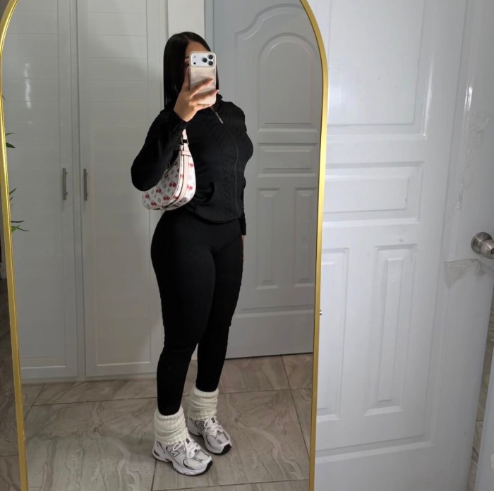 663435527 | ELSA | Chica