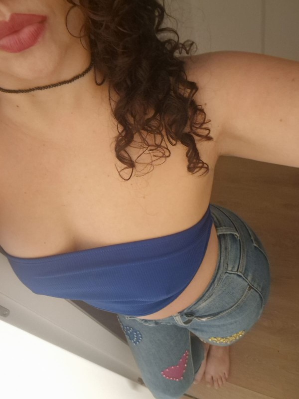 613665644 | CIELO | Chica