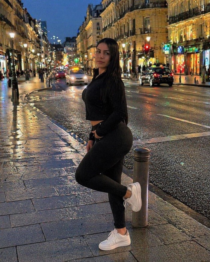 631749697 | DANIELA | Chica