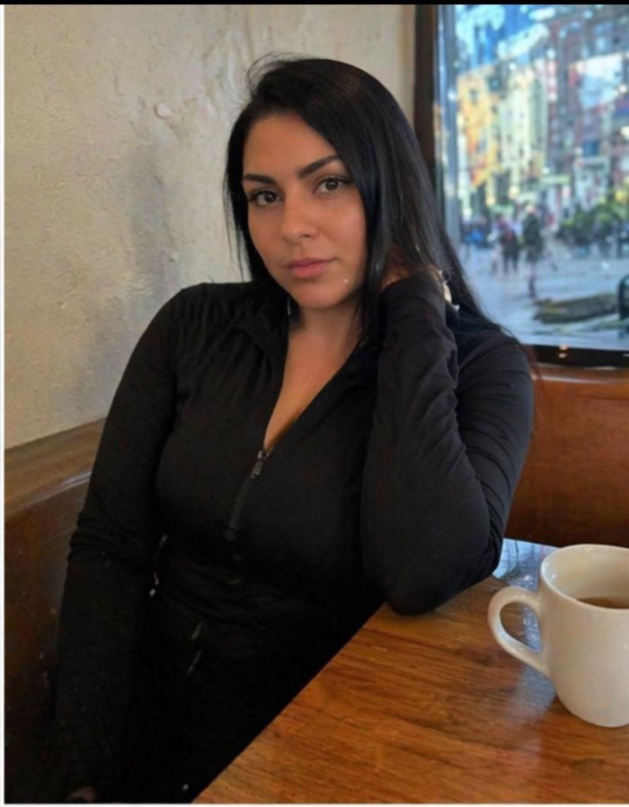 631749697 | DANIELA | Chica