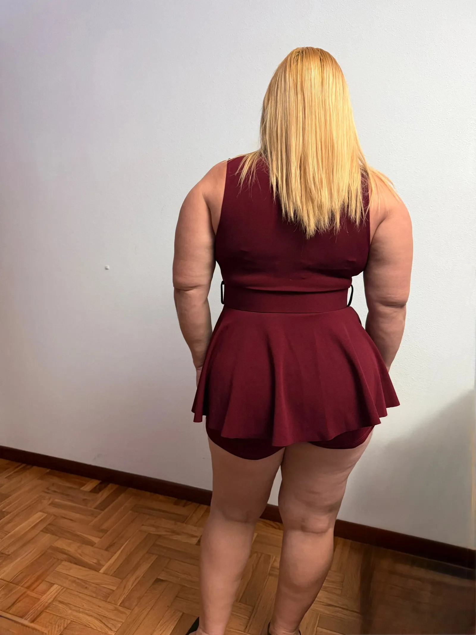 677701541 | BRENDA | Chica