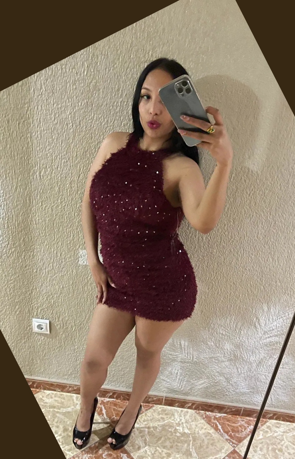 646604890 | VIOLETA | Chica